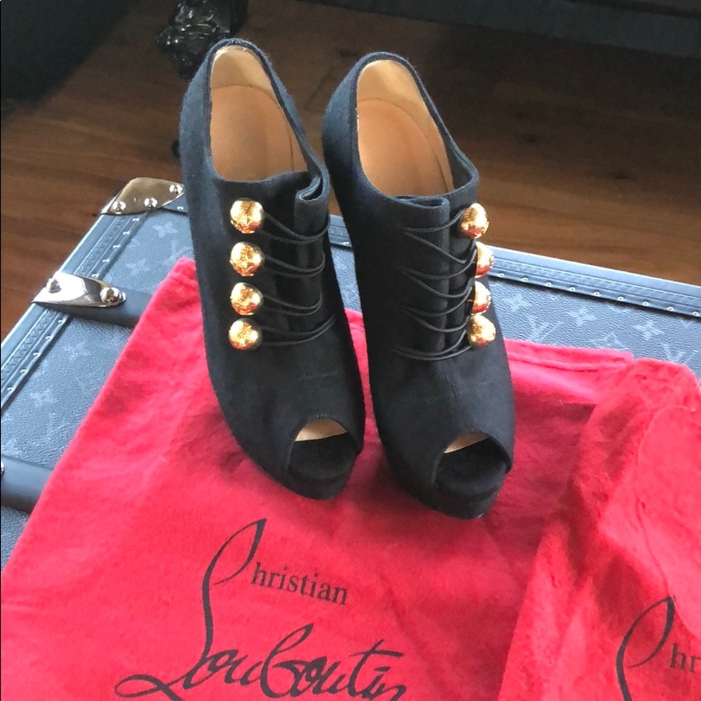 Christian Louboutin Lady peep toe